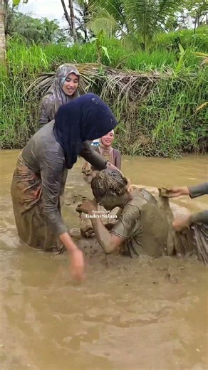 Lomba Desa Ini Berakhir Chaos 🤯