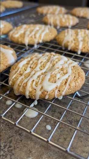 Applesauce Oatmeal Ccokies