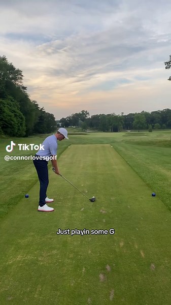 18th hole at sunset > #golf #newyork #golfnewyork #eastcoastgolf #top100golfcourse #golfcourse #golfswing #scratchhandicap #collegegolf #sunsetgolf #pure