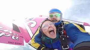 I decided to push my limits a bit and jump of 12 000 feet with 45 seconds free fall with Skydive Taupo! That's 200 km/hour! 😲 The experience is indescribable in words, I though the video would show it better! I did a parachute jump before, but that one was only 3 seconds, here it was 45 and I will never forget it!!! The views of Taupo Lake were breathtaking, but I hardly had a chance to notice! 🤣 Would you do it? | Miss Tourist