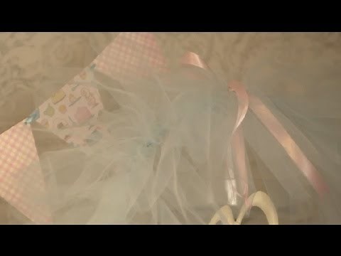 How to Use Tulle for Party Decorations : Practical Party Ideas