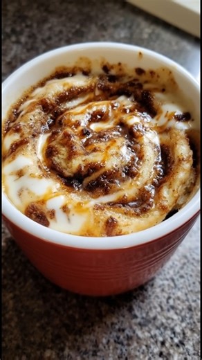 Sugar-Free Cottage Cheese Cinnamon Roll Mug Cake (5 Minutes) A warm, fluffy cinnamon-roll-style mug cake with a sweet cinnamon swirl—made in the microwave with a protein-packed cottage cheese base and a sugar-free “icing” option. This is perfect when you want dessert fast with no baking. ​ Ingredients Mug cake (Sugar-Free) 1/4 cup cottage cheese (blend smooth) ​ 1 large egg ​ 2 tbsp almond flour (or oat flour) ​ 1 tbsp granulated sugar-free sweetener (allulose or monk fruit) (swap for maple syru