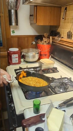 Garlic shrimp flambe 🔥#yummy #food #shrimp #garlic #foodlover