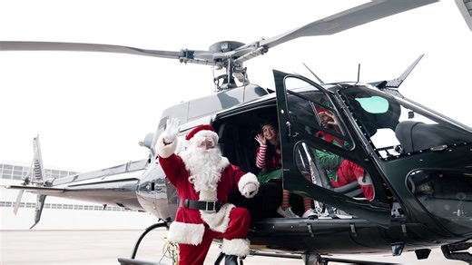 13K views · 272 reactions | It’s official – Santa has landed in Canberra! He’ll be calling Majura Park Shopping Centre home for the next few weeks, so pop over and visit him, grab a photo, and tell him we said hi  Check more events at Majura Park Shopping Centre: bit.ly/MPSCXmas23 | Canberra Airport | Facebook