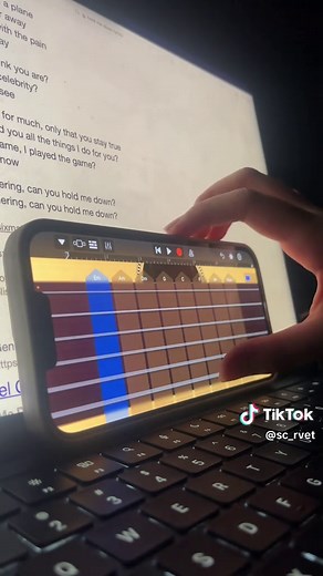How to Play 'Hold Me Down' by Daniel Caesar in GarageBand
