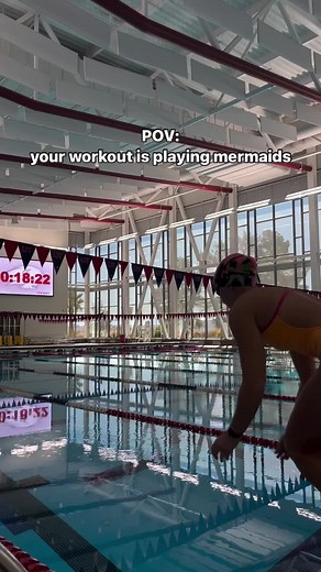 No one swims faster than Ariel🔥🤣 📸: @mck_swims on IG #swimmercheck #swimmerthings #swimmerproblems #swimmerlife