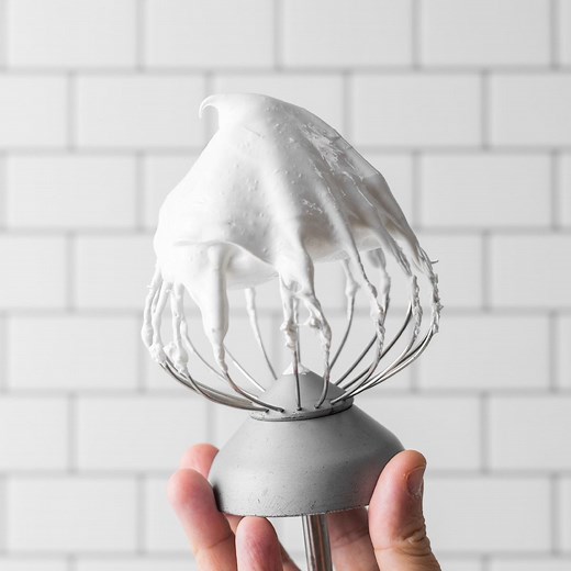 31K views · 237 reactions | This frosting is great if you're looking for a home made alternative to marshmallow fluff or want a marshmallow flavored frosting! Search for 'Marshmallow Fluff Frosting' on The Scran Line blog. Follow @thescranline for more recipes! #dessert | The Scran Line | Facebook
