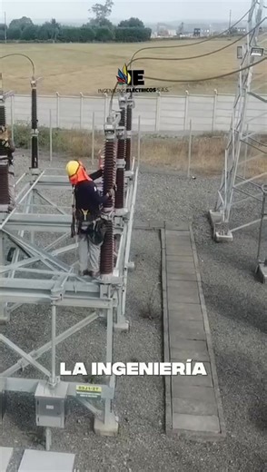 💥*CURSO REDES Y LÍNEAS DE TRANSMISIÓN EN VIVO CON 3 SOFTWARE PLSCADD, PLS-TOWER Y CYMCAP INICIA MARTES 03/02/2026*⏳ 👷EXPOSITOR: Manuel Colina Rincón (Ingeniero Electricista y Civil) 📋CONTENIDO DEL CURSO *Redes de distribución aéreas y subterráneas aplicando PLSCADD y CYMCAP:* ✅ MÓDULO I: introducción al software. ✅ MÓDULO II: diseño de líneas de distribución. ✅ MÓDULO III: CYMCAP (intensidades admisibles de conductores subterráneos). ✅ ⁠MÓDULO IV: CYMCAP (análisis transitorio). ✅ MÓDULO V: CY
