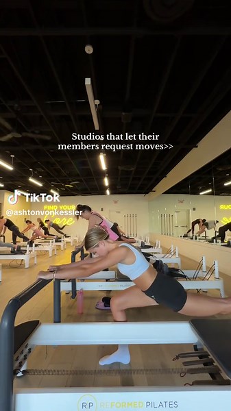 Flying Lunge Pilates Move Tutorial