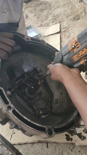 Mahindra Maxitruck T4 Supro Gear Box Repairing 👨‍🔧🧰