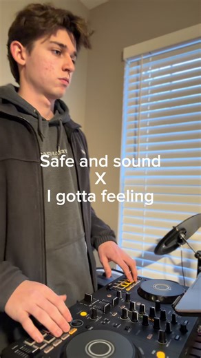 Saturday Vibes: Unforgettable DJ Mashups