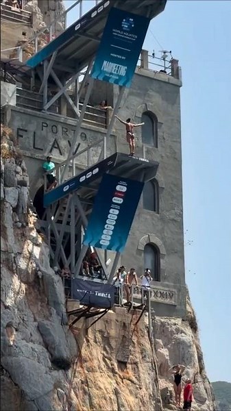 Cliff Diving #cliffdiving #highdiving