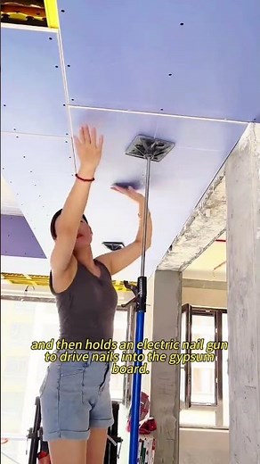 The construction of gypsum board suspended ceiling