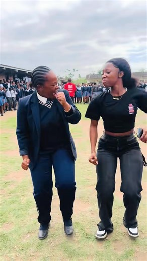 24K views · 868 reactions | Dladla Mshunqisi thank you for your support # class of 2025 support from Dladla’s Team殺 | Zakhe Secondary School | Facebook