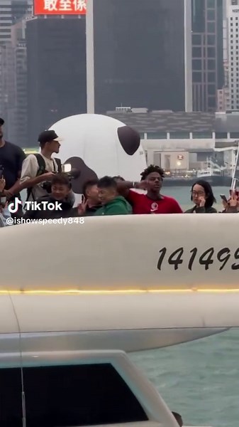 La emoción de iShowSpeed en vivo