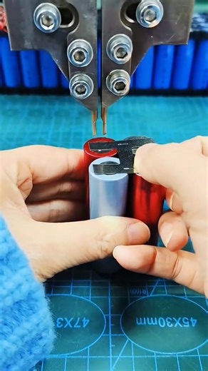 3.8K views | Spot welding lithium batteries pack | Laptop Repair Secrets | Facebook