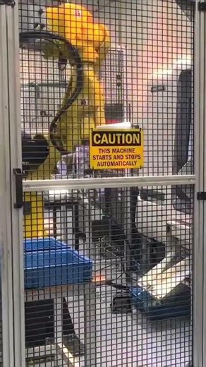 Staub’s FANUC M20iA seamlessly integrated with the DMG Mori NLX2500 #automation #robot #machineshop