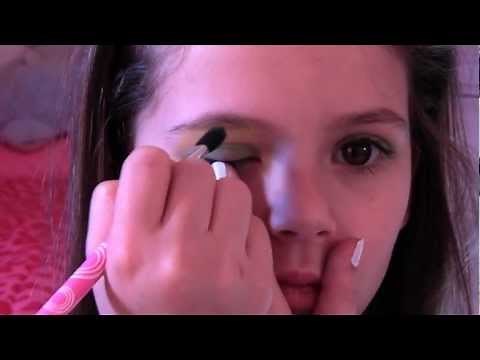 Spring Makeup Look/Tutorial for Kids by Emma