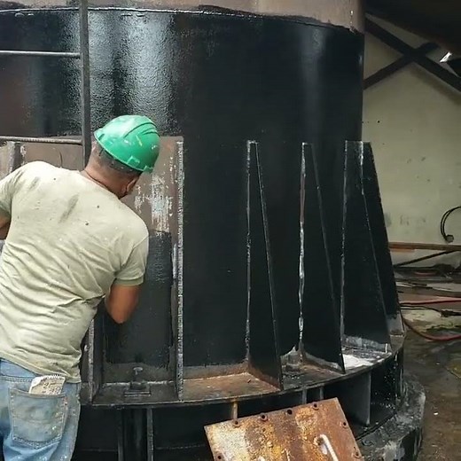 SIGMACOVER 350. Aplicacion de producto en estructura de acero.