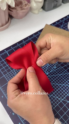 Cómo hacer moños rojos con costura fácil