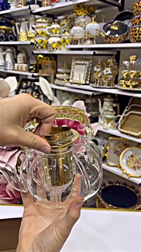 Luxury Glass Oil Dispenser with Gold Pump | Elegant European Kitchen Decor#kitchendecor #gold