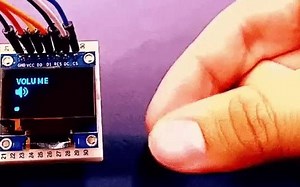 想用手指手势控制你的扬声器吗？使用 Arduino 和红外线传感器来检测简单的运动