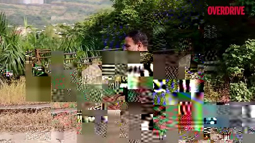 The Meteor 350 is the first all-new Royal Enfield since the 650 twins came out. It is a replacement to the Thunderbrid and is therefore a light city cruiser that will attract newcomers to the Royal Enfiled lineage, while its advancements are likely to lure existing RE owners looking to upgrade to an easy and refined cruiser that shines just as well on the city, as it does on the highway. But it promises more than just a cruiser bodystyle - giving bikers a sign of things to come from RE. Watch th