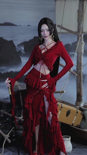 Cosplay Boa Hancock - Dễ Dàng Hóa Thân Thành Nhân Vật Yêu Thích