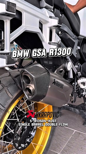 Akrapovic Titanium Slip On S-B13SO4-HJGT Single Barrel Double Flow Installation on BMW GSA R1300 #akrapovic #bmw #bmwmotorrad #bmwgsadventure #motocycle