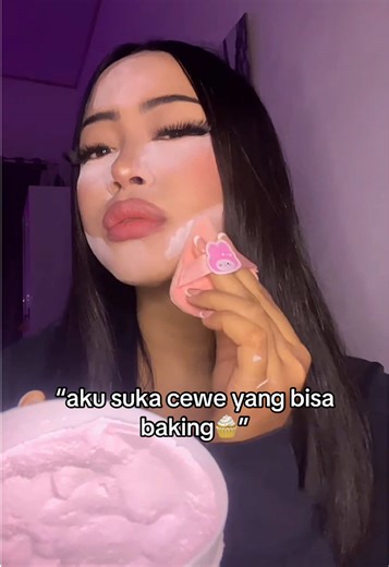 Mastering Baking Makeup with Pink Loose Powder