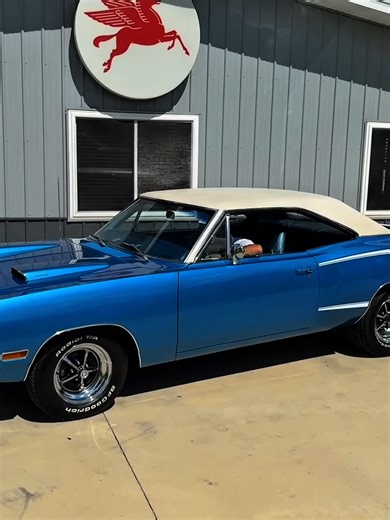 Ford vs Chevy: The Ultimate Showdown