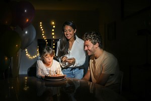Mettre un pied dans la maison connectée : éclairage et volets roulants