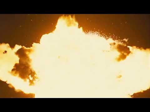 Oppenheimer - explosion scene