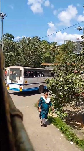 KSRTC Bus Entering Stand 🚍 | Kerala Road Vibes | Local Travel in Motion #ksrtc #bus