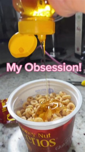 The Ultimate Honey and Cheerios Snack Combo