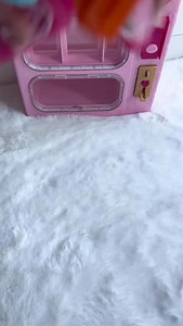 91K views · 1.1K reactions | One of my favorite recent releases from @ogdolls is the Snacktime Fun toy vending machine! 泌 I love that you can actually open the snacks from their packaging, and the ASMR sounds make it even more satisfying 奈 It’s such a fun, interactive little detail that makes playtime feel extra real. | defintiely | Facebook