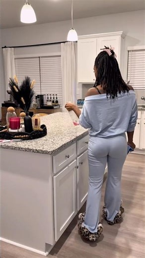 Cleaning my house at the end of a long day is therapy 🤍 #cleaning #sahm #viralvideo