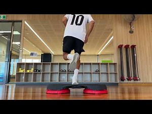 Improve Your Speed & Agility with This Football Leg Workout. #workout #footwork #soccerfitness
