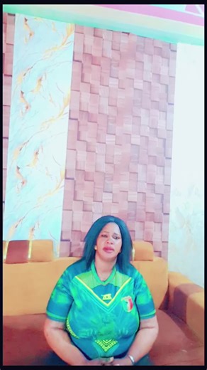 Vidéos de Rokia Diop (@rokia.diop5) avec son original - Rokia Diop