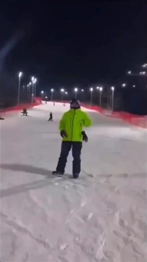 Extreme Hunting in Minecraft 😱 | Survival Turns Deadly!”#minecraft