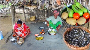 santali tribe old couple FISHING and COOKING brinjal small fish curry for their lunch | The real village cooking