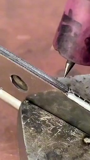 Metalworking Techniques: Engraving Designs on Metal