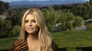 Jessica Simpson sheds light on shocking body image struggles