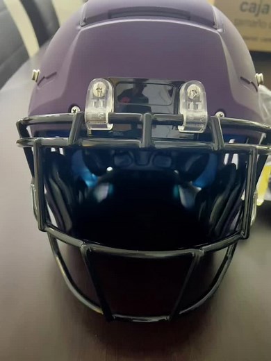 Schutt F7 VTD Large: The Ultimate Football Gear