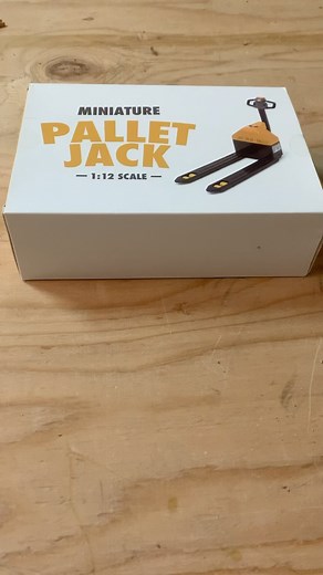 Mini pallet jack unboxing. Perfect for those with a very refined pallet🤭 Comment where you last used one of these things or tag someone who works in a warehouse so they can have a chuckle. #warehouse #miniaturefun #tinythings | Mini Materials