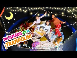 🌙 SLEEPOVER at El TRAMPOLINE 💤 WE JUMPED ON THE BED 🤣 | Conny Merlin