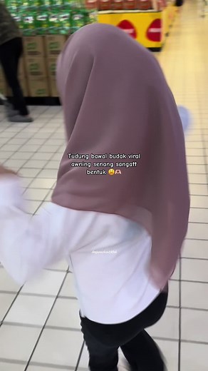 Tudung bawal budak ni mmg senang sangat bentuk..awning on point 👍🏻 kena tambah koleksi kaler lagi lepasni 🥰 #tudungbawal #tudungbudak #tudungbawalbudak #tudungmurah #tudungsarung #fypシ #foryoupage