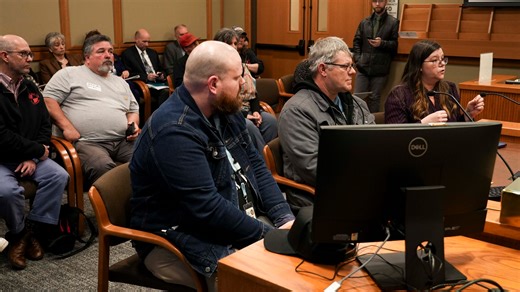 Lawmakers unveil plan to fund Oregon Department of Transportation