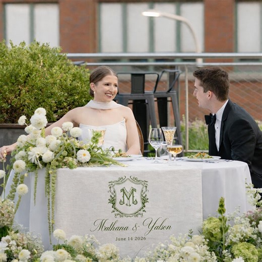 Personalized Wedding Table Runner, Custom Names and Date, Elegant Linen Table Decor for Reception - Etsy