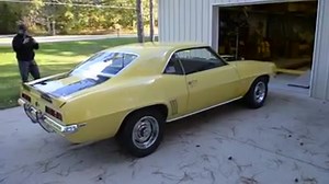 The 69 Z/28 backing out for the first time.....nice! | Sweet Thunder Side Pipes